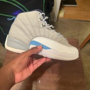 Jordan 12 Grey University Blue